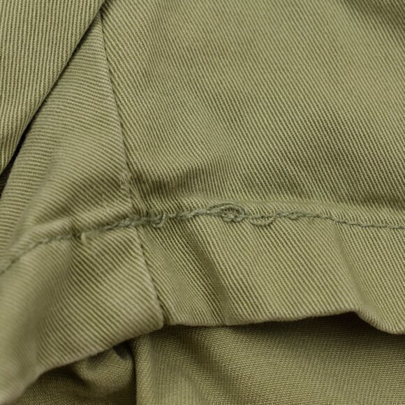 J.Crew Broken-in Chino Shorts Size 0 Color Khaki Great Condition has some flaw - Picture 4 of 6